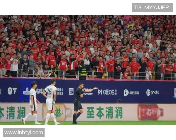 苏州东吴迎战上海上港中超赛场火花四溅期待精彩对决